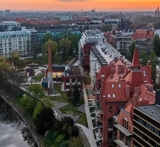 Loft Industrialny Przy Bulwarze Staromiejskim * Breslau