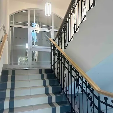 Loft Industrialny Przy Bulwarze Staromiejskim דירה